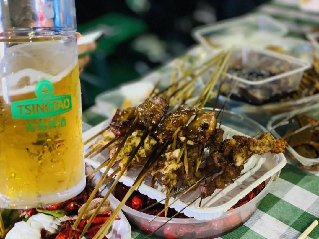 全城沸腾 干杯青啤 临沂第六届青岛啤酒节盛大开幕