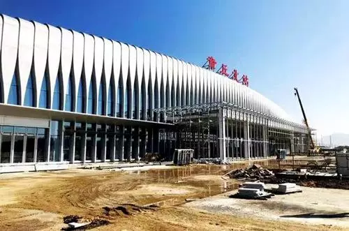 滨州 资讯 正文  章丘北站的设计立意是以章丘市地方特有的百脉泉为