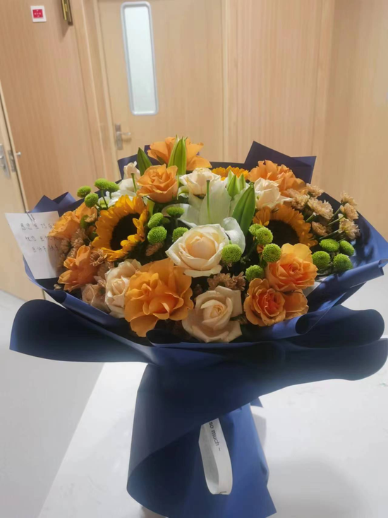 德州庆云县人民医院医路有你医路芬芳最美的鲜花送给最美的你