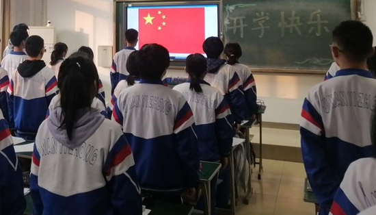欢迎回家!济南一中举行2022-2023学年春季学期开学典礼暨开学第一课_手机新浪网