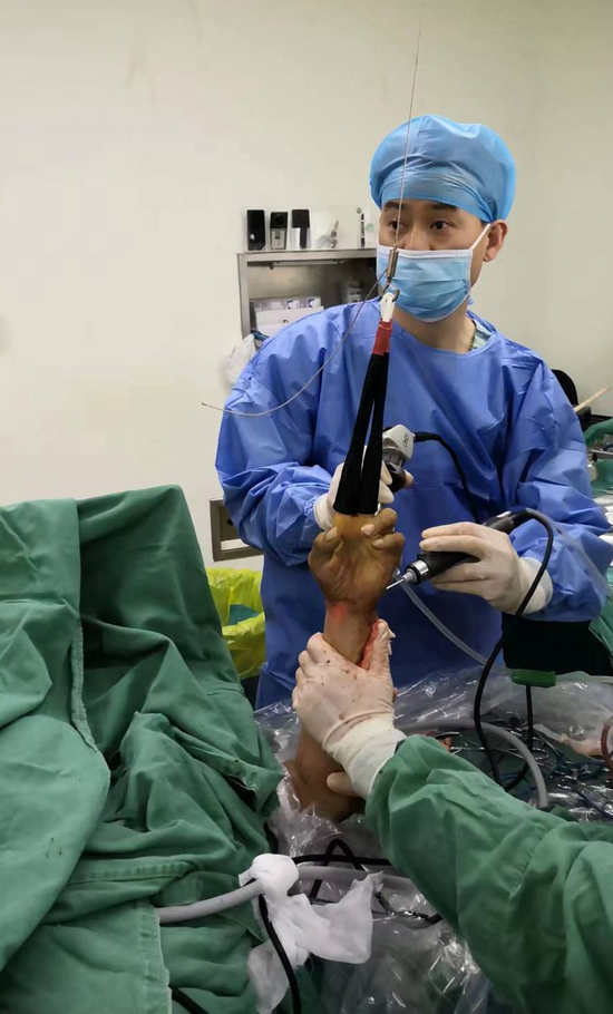 咫尺之间方显纯青技艺丨市首例腕关节镜手术在禹城市人民医院骨外二科