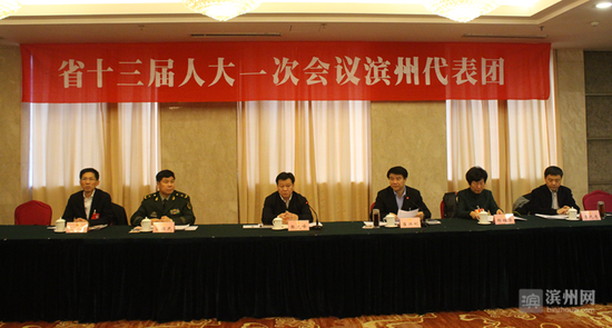 张光峰被推选为代表团团长,崔洪刚,祁维华,李元忠被推选为副团长.