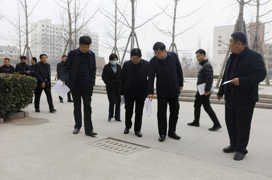 市教育局副局长李永强定陶区委常委副区长马常斌分别督查定陶一中一实