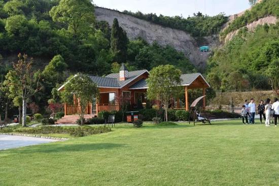 小编在此得到消息,国际知名营地品牌菁英湾已经入驻友邦田园.