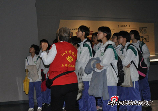 济钢高中开展"问道省博"研学活动