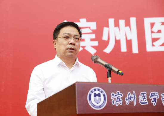 党委副书记孙祥军寄语新同学
