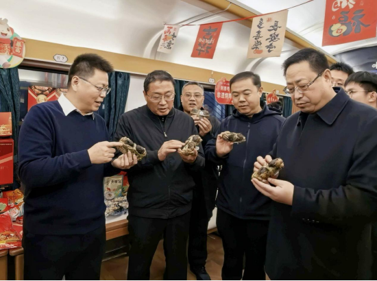 好品山东·鲁菜年货大集 在好客山东·齐鲁1号旅游列车促消费活动成功举办