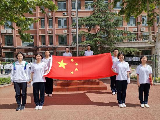 济钢高中组织第十七届校园艺术节颁奖活动