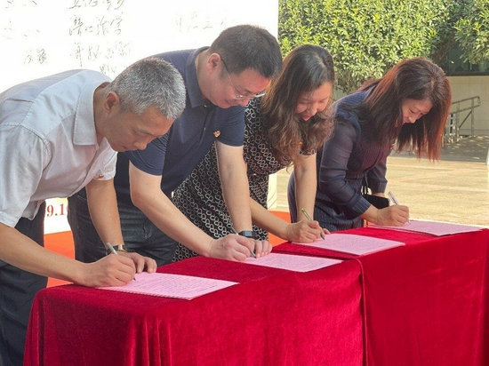 甸柳一中赓续百年初心担当育人使命