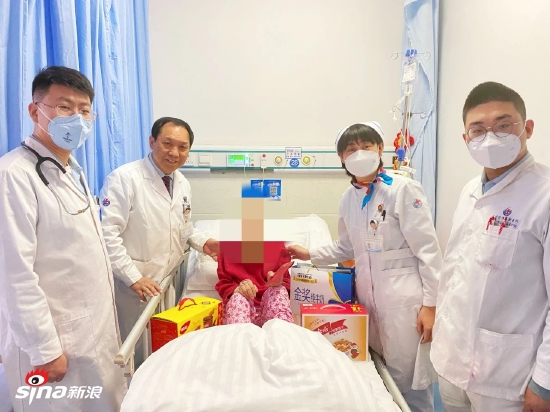血液腫瘤科為郭奶奶購買補品