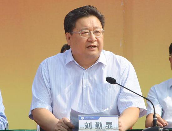 刘勤显在总结寄语中表示,无论走到哪里,母校都会始终牵挂着同学们