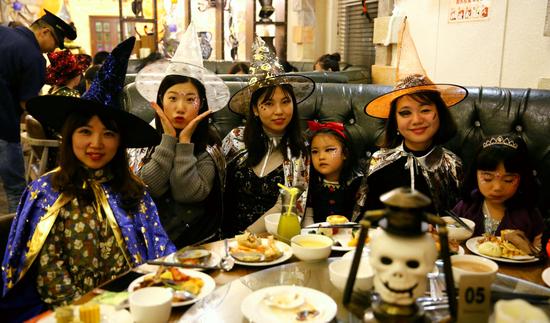 欧乐堡骑士酒店万圣节亲子派对奉献魔幻万圣奇妙夜