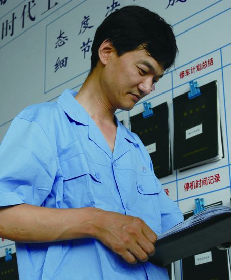 魏国华默默坚守苦心探索华泰匠人精神