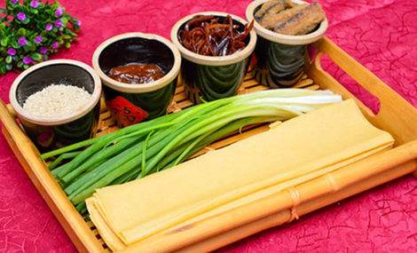 煎饼卷大葱