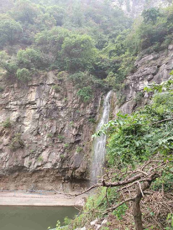 百峪飞瀑