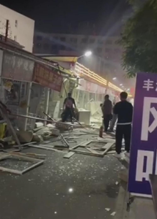 事发现场(现场视频截图)