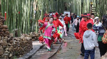 中国拓展演艺形态丰富文旅市场