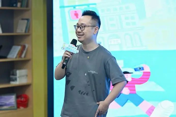 账号“科技捕手” 负责人何嘉