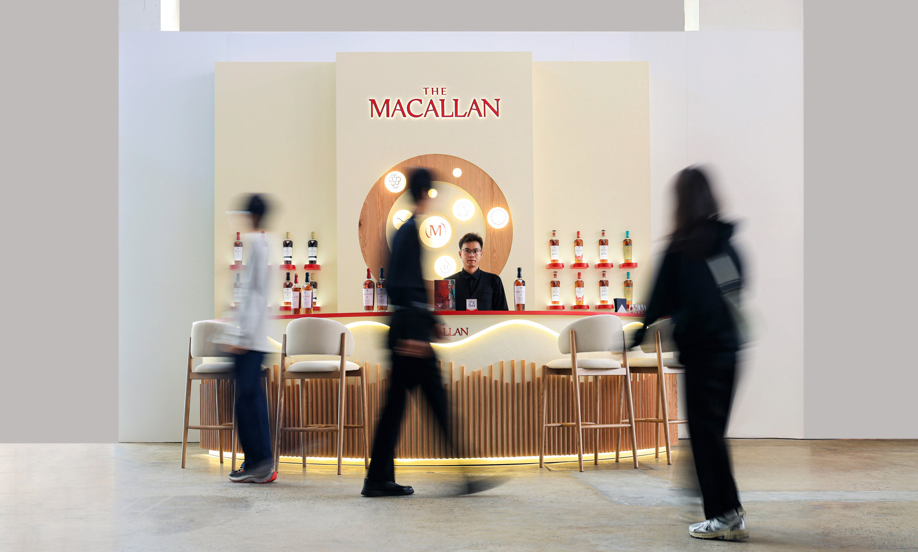 The Macallan Bar， 开设于西岸穹顶艺术中心A馆与西岸国际会展中心4F Hall2内