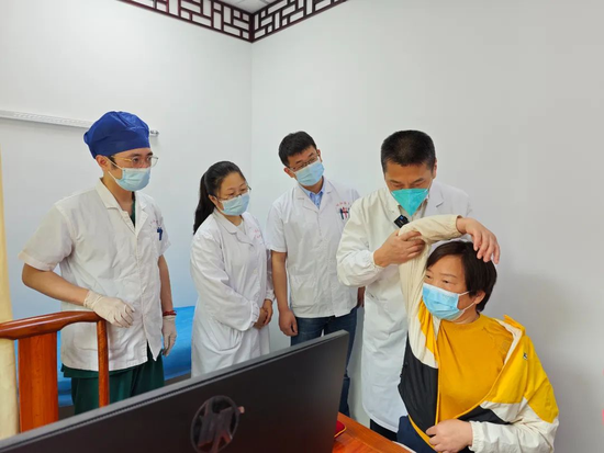 更好服务市民就医 这个全国名老中医药专家传承工作室揭牌_手机新浪网