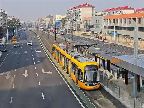 松江有轨电车二期试跑 计划下半年试运营