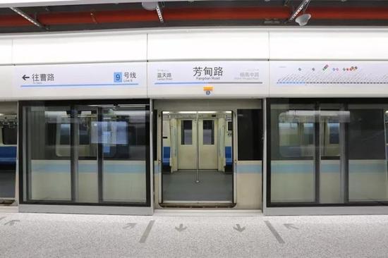 上海地铁9号线枫南站图片