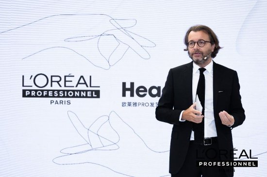 欧莱雅集团专业美发产品部全球副总裁 Arnaud Jeanteur
