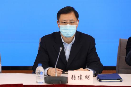 市经济信息化委副主任张建明,市规划资源局副局长许健,国网上海市电力