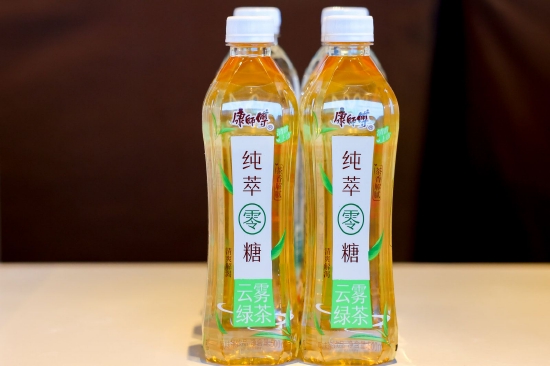 图2-康师傅纯萃零糖原味茶饮料