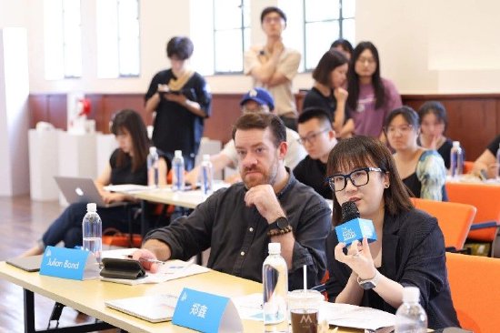 专业评委、极客公园总经理 郑鑫