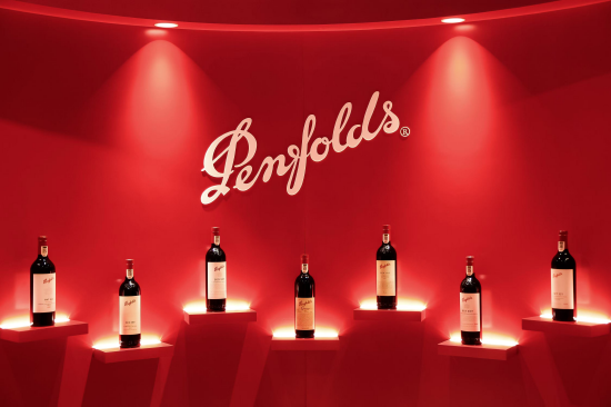 (图注: Penfolds奔富佳酿琳琅满目,经典酒庄风格赓续传承)