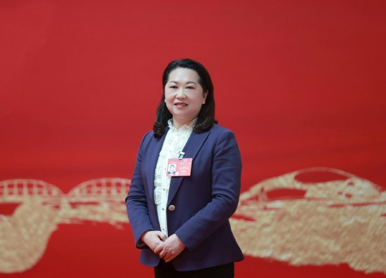 全国人大代表杨善竑