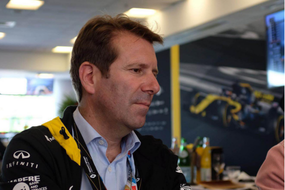 专访东风雷诺市场销售部副部长 罗朗先生