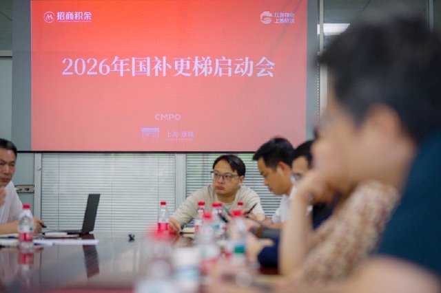 上海康城有286栋楼。新民晚报 陈梦泽 摄影（下同）