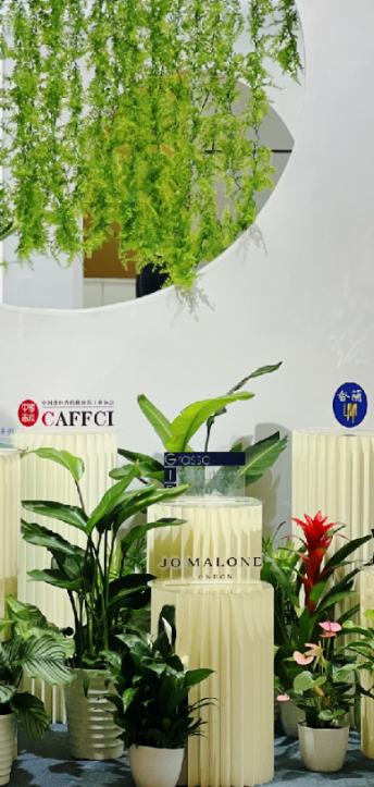 雅诗兰黛集团旗下香氛品牌祖·玛珑（Jo Malone London）支持首届香蘭LAN年度鉴赏典礼