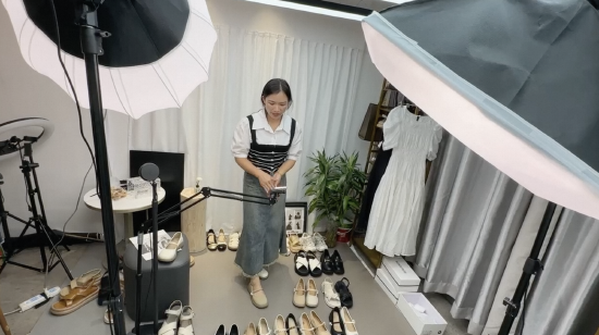 王小优在直播间