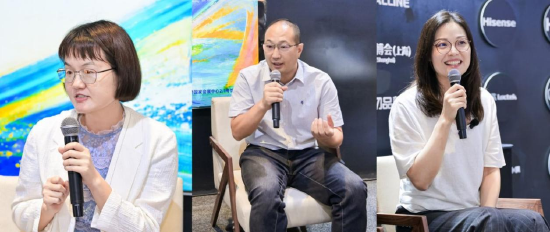 　　（从左至右）拓邦股份旗下品牌跃伴总经理凌巧华、添康集团AI智能康养项目负责人卫小乐、沐品汇创始人刘丹