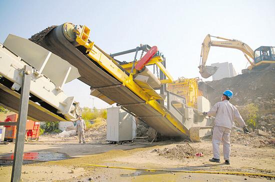 太原建筑垃圾变建材 每小时处理250吨再生率超95%