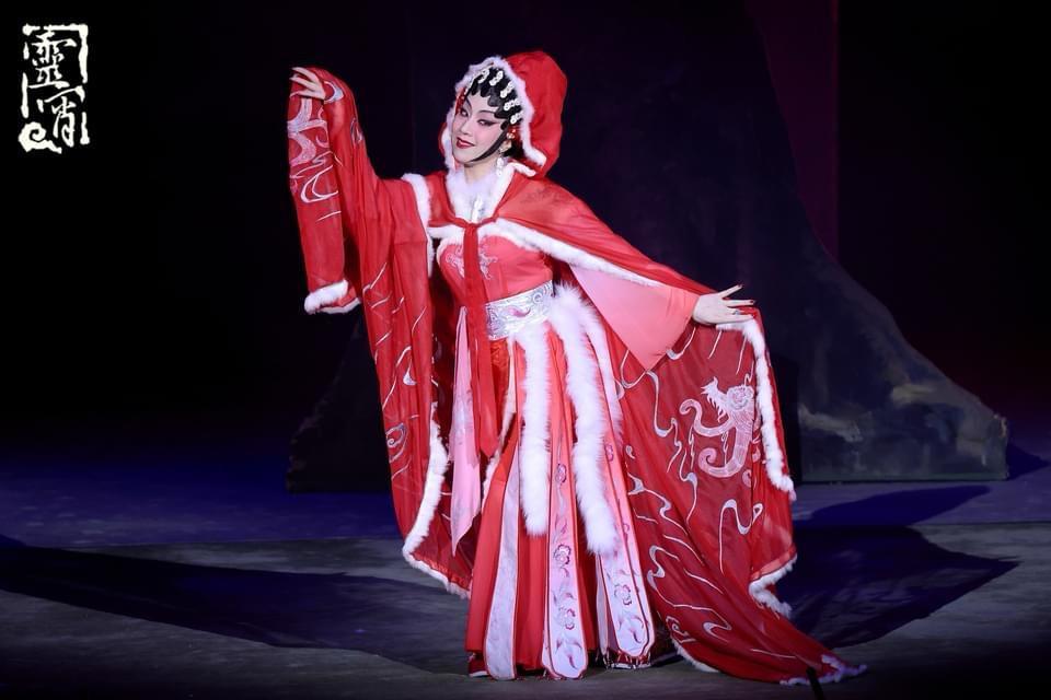 ‘愚哉世人!明明妖也,而以为美。迷哉愚人!明明忠也,而以为妄’