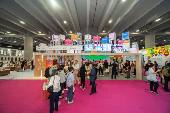 　　香港特别行政区政府文化体育及旅游局辖下的文创产业发展处资助香港印刷及出版业界在广州举行的2026南国书香节设立香港馆，展出400项香港出版图书及印刷品