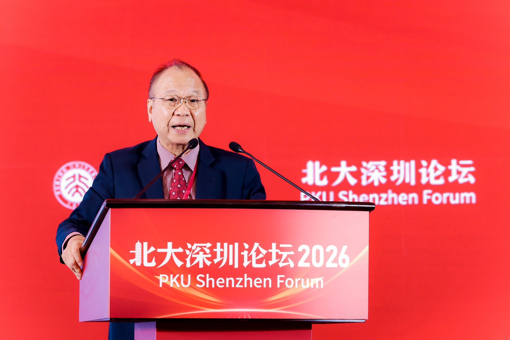 　　联合国“可持续发展解决方案网络”（SDSN）亚洲区副主席、美国加州大学（戴维斯）杰出名誉教授胡永泰。