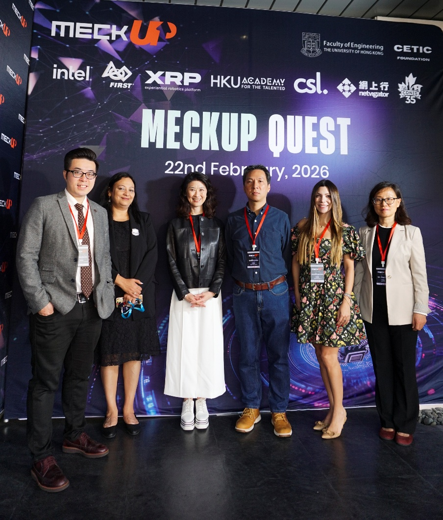 决赛评委（从左至右）&nbsp;Dr Match Ko， Saloni Singhal， Lena Foo， Danny Chan， Elisa Aristizabal Soto， Dr Jingyi Ma