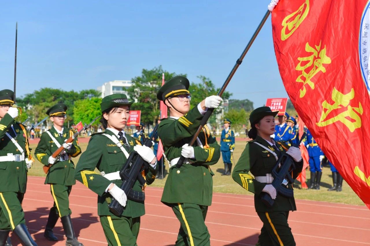 全市唯一！深圳携创高技国旗护卫队勇夺省赛二等奖_手机新浪网