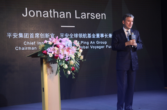 平安集团首席创新官,平安全球领航基金董事长兼ceo jonathan larsen