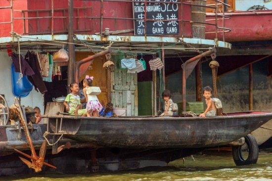 深圳后海海上，2005年