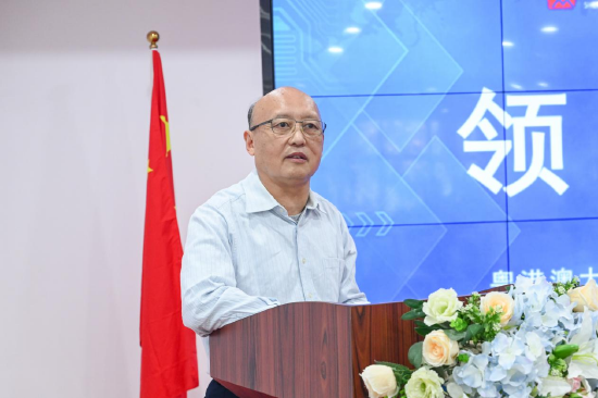 粤港澳大湾区大数据研究院名誉理事长、国家信息中心原党委书记、常务副主任杜平