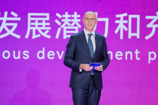 瑞士安达集团安达人寿总裁&nbsp;张博思