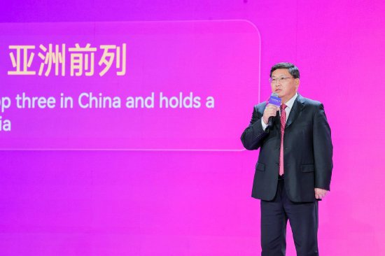 中国远洋海运集团总经理&nbsp;朱碧新