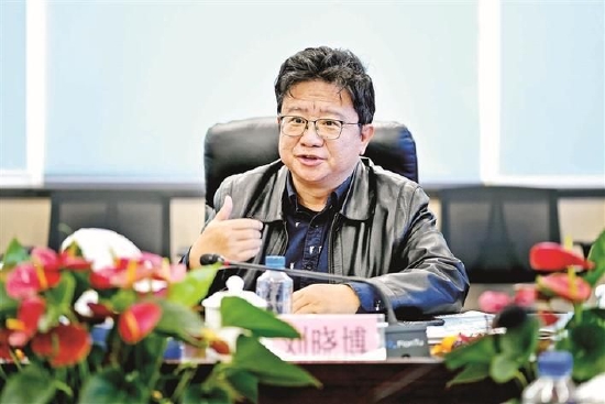 知名财经评论员 刘晓博