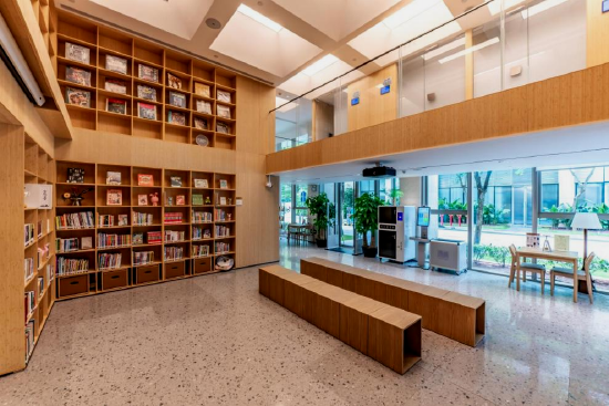 南山区各党群服务中心焕然一新